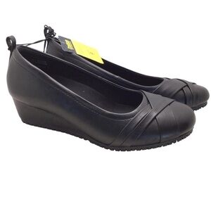 Tredsafe Women's Moulin Slip Resistant Wedge Slip-On Work Shoes-Black